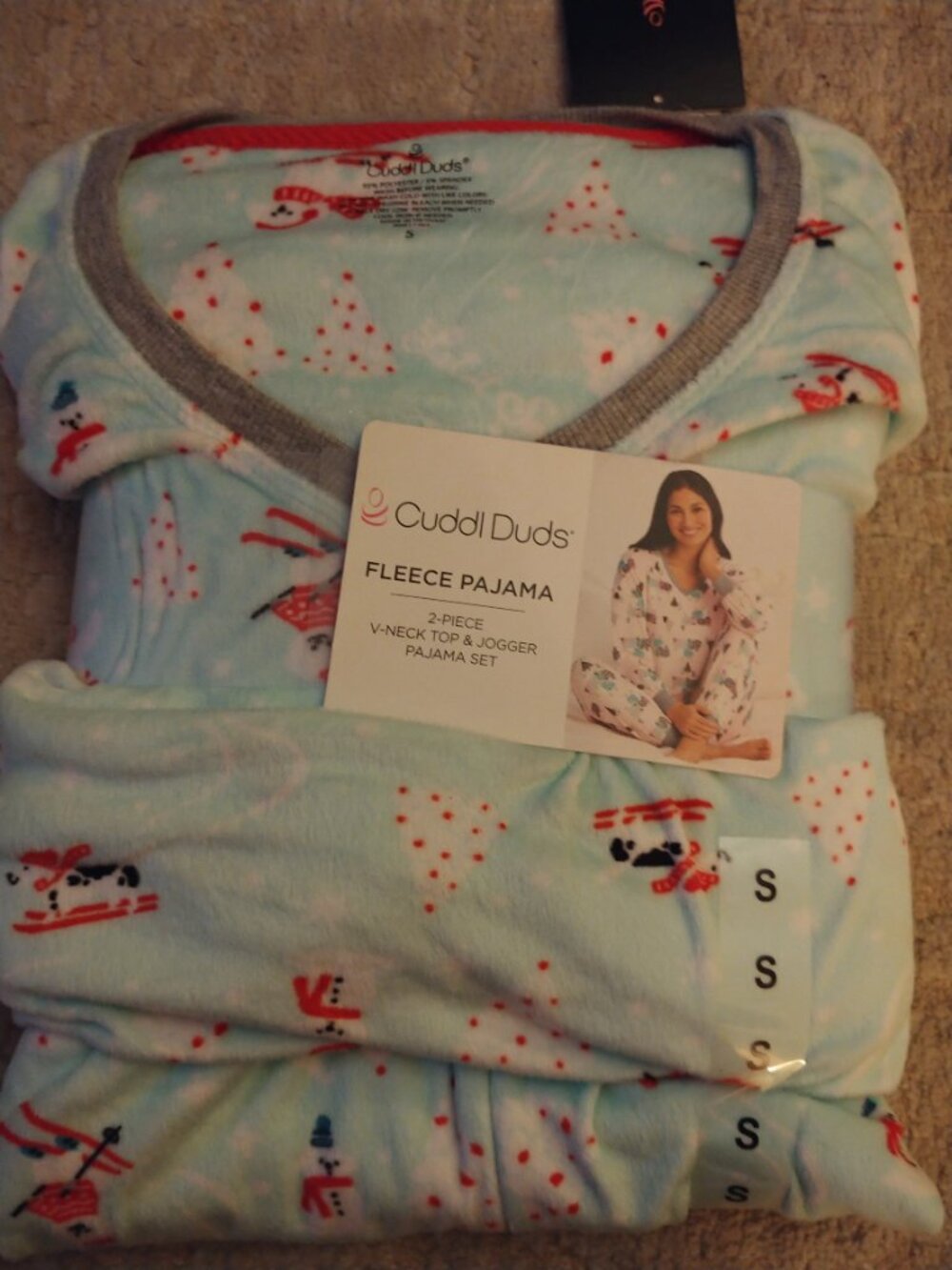 BRAND NEW Cuddl Duds fleece pajama set size Small